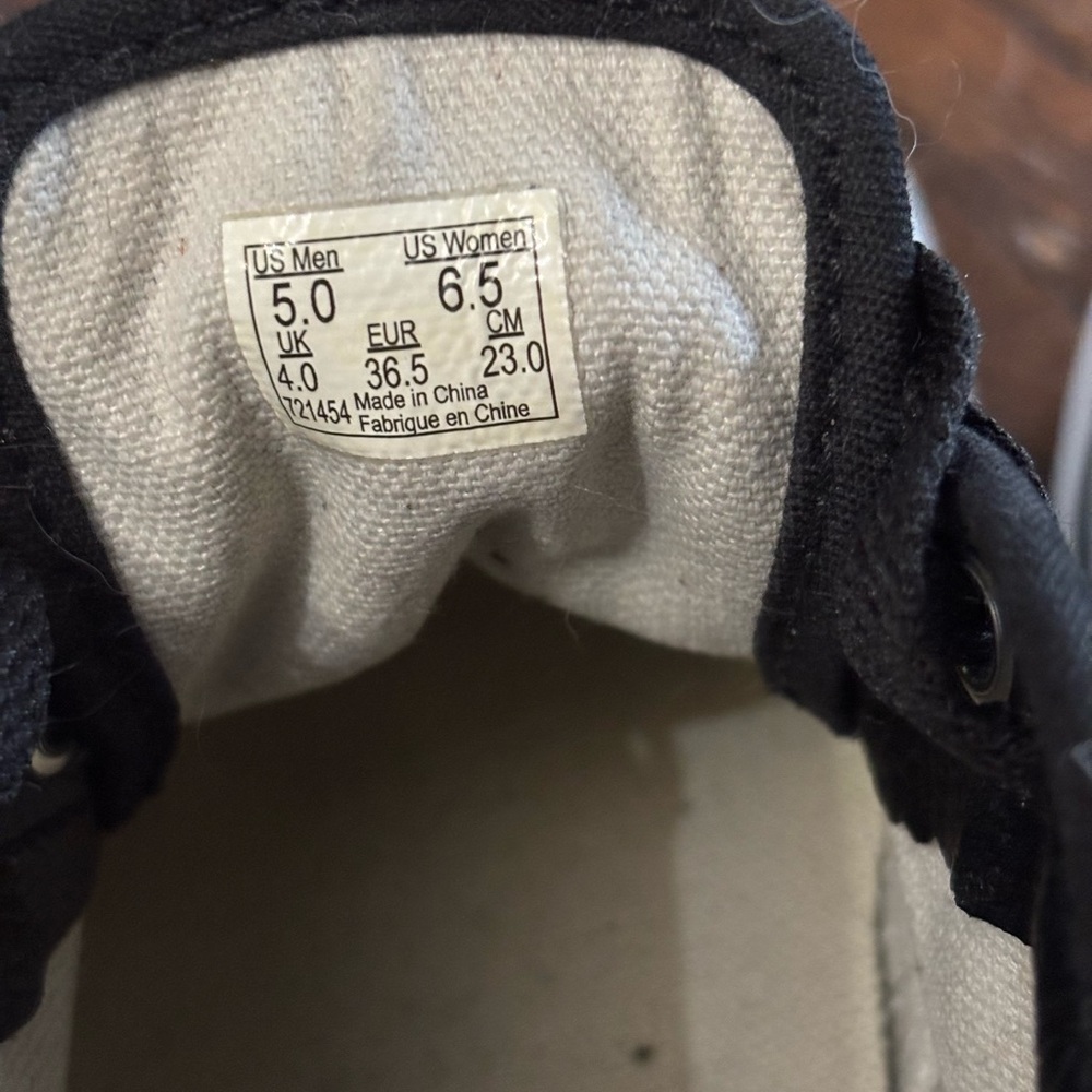 Vans Black Suede Chuck’s - Picture 8 of 10